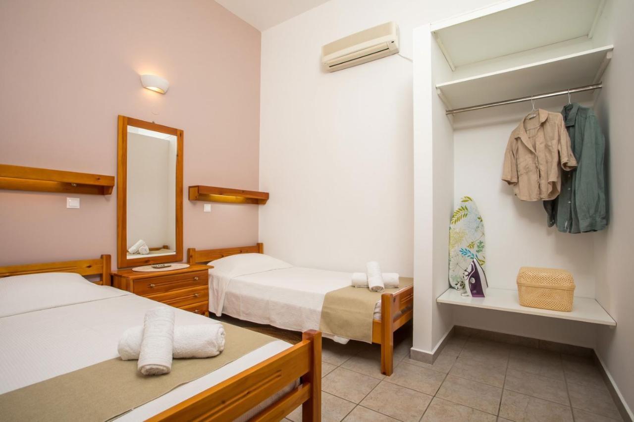 Margaritas Apartments Σύμη Εξωτερικό φωτογραφία