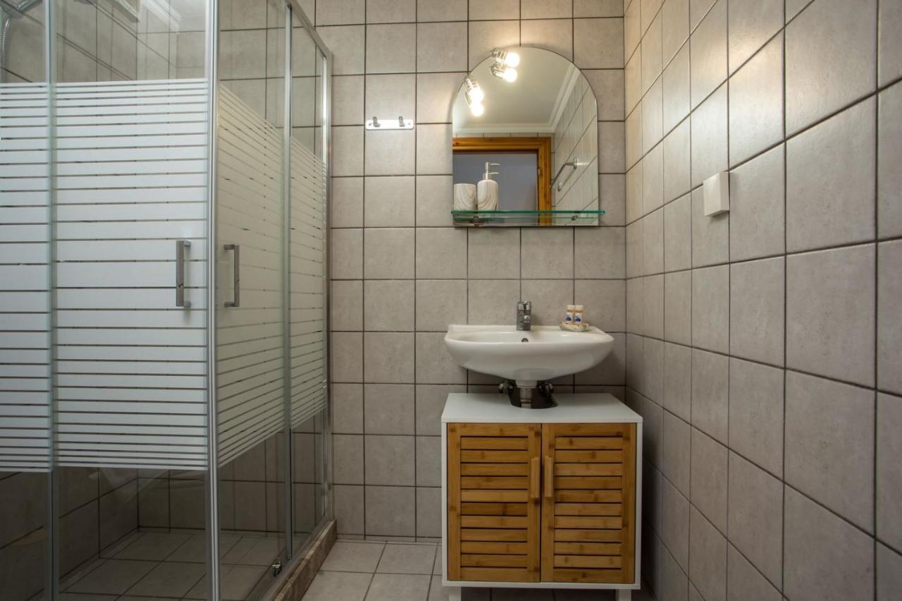 Margaritas Apartments Σύμη Εξωτερικό φωτογραφία