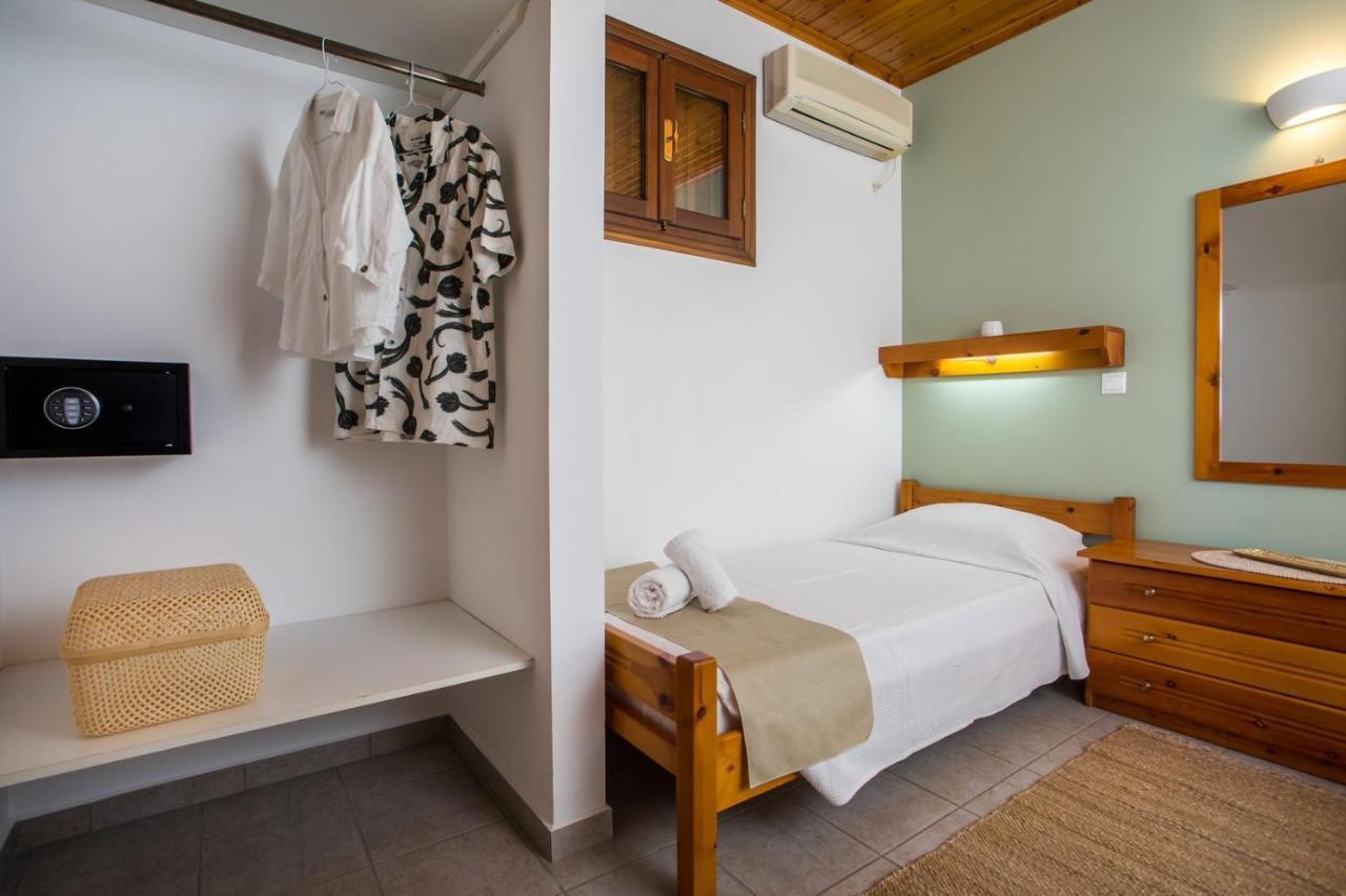 Margaritas Apartments Σύμη Εξωτερικό φωτογραφία